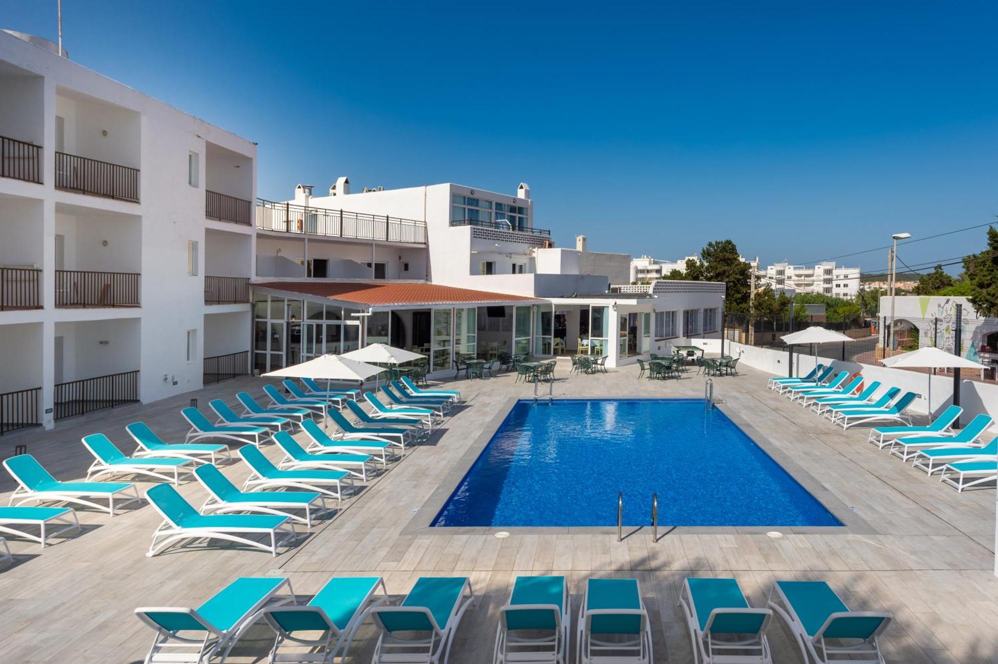 Aparthotel Vibra Club Maritim Sant Antoni de Portmany Exterior foto