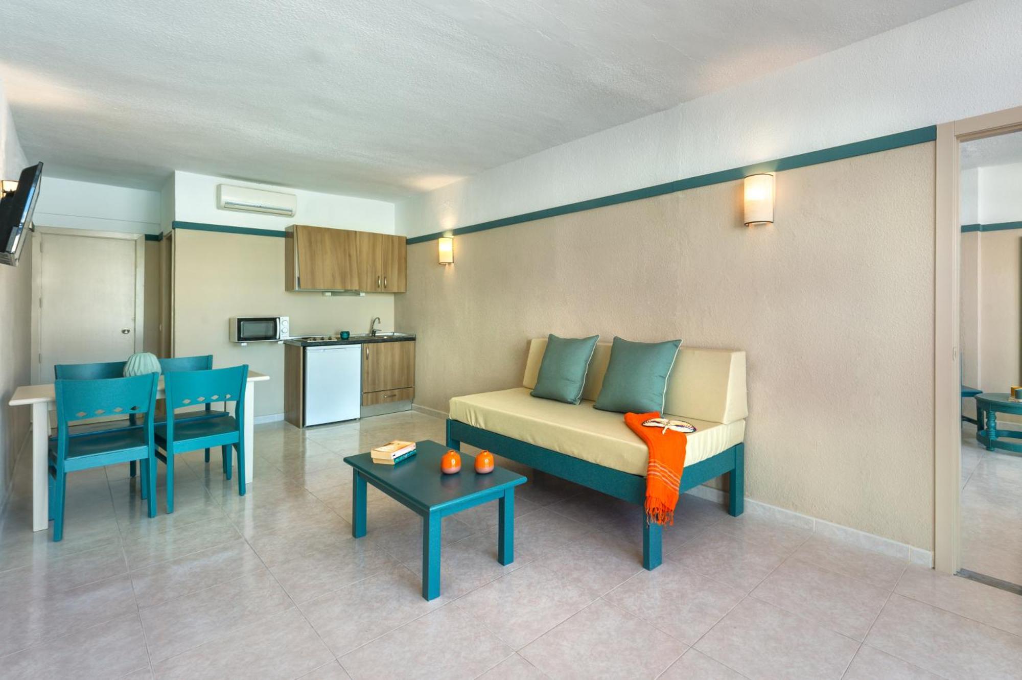 Aparthotel Vibra Club Maritim Sant Antoni de Portmany Exterior foto