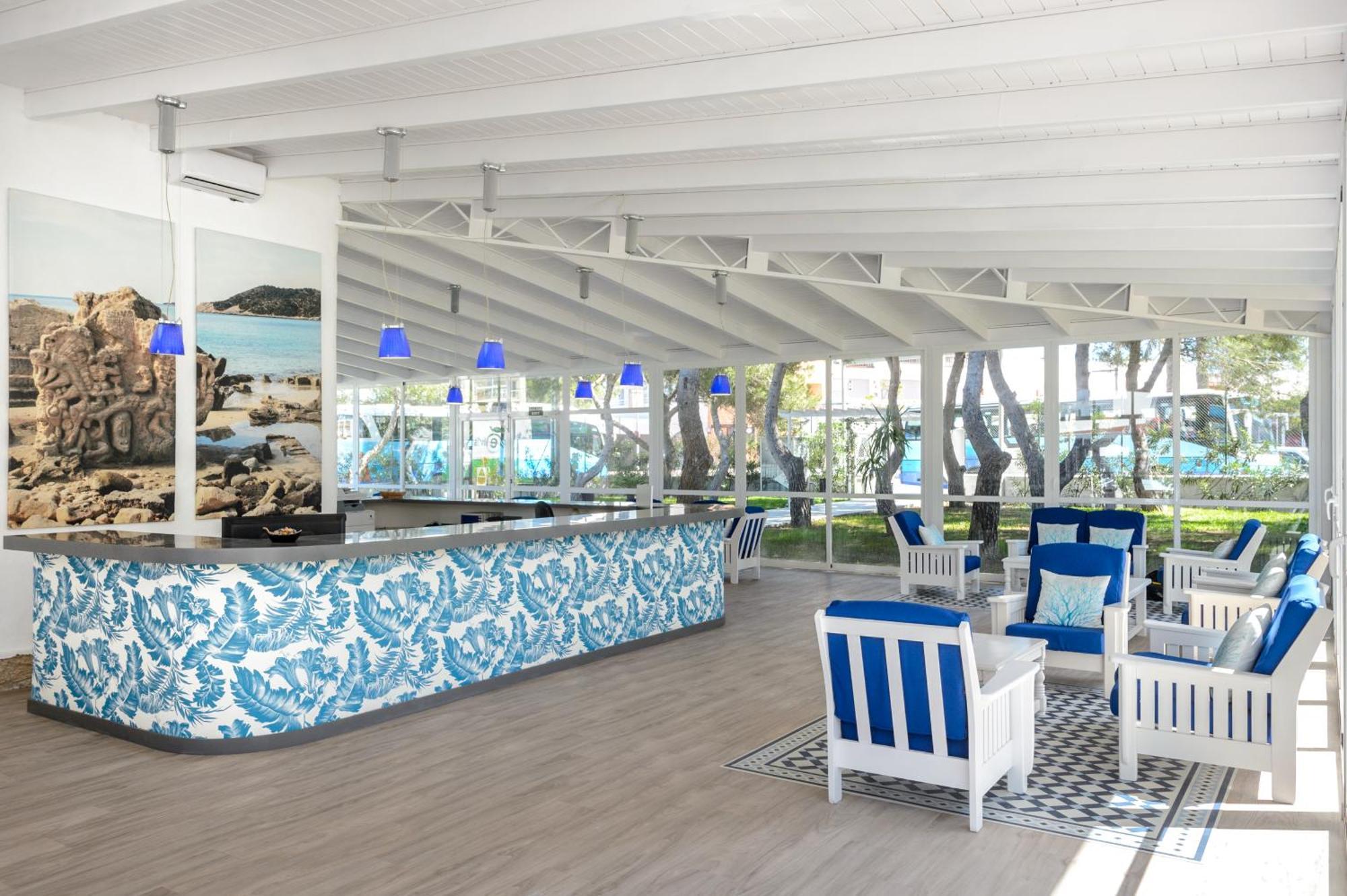 Aparthotel Vibra Club Maritim Sant Antoni de Portmany Exterior foto
